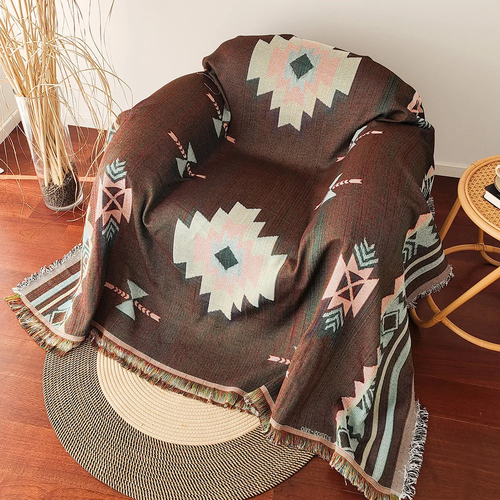 Übergroße Boho-Aztekendecke mit Fransen – Geometrischer Vintage-Wandteppich