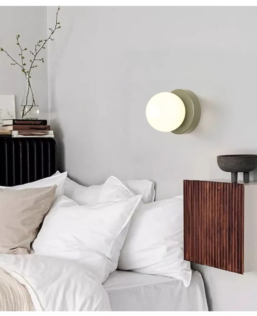 Royaleva Nordic LED Glas Wandlampe – Minimalistische Kugel Wandleuchte für moderne Innenräume