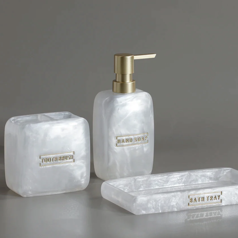 PearlGlow – Elegantes Badezimmer-Set mit Luxusdetails