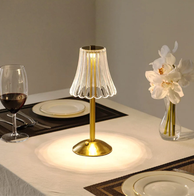 Drahtlose Retro-LED-Tischlampe | USB-aufladbar & elegantes Design