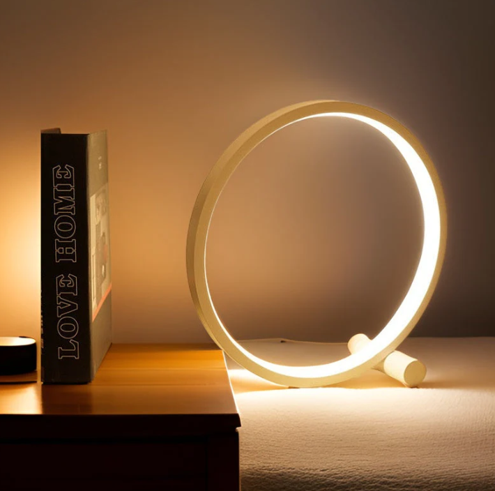 Schlichte Kreißlampe mit Dimmfunktion