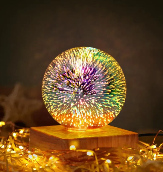 3D Feuerwerks beleuchtete Kristallkugel