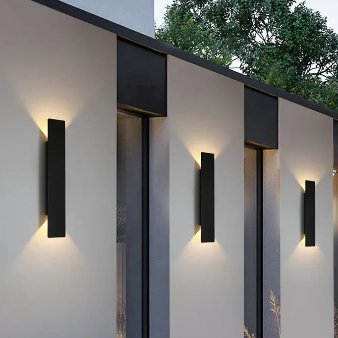 Hochwertige, wetterfeste Außenwandlampe