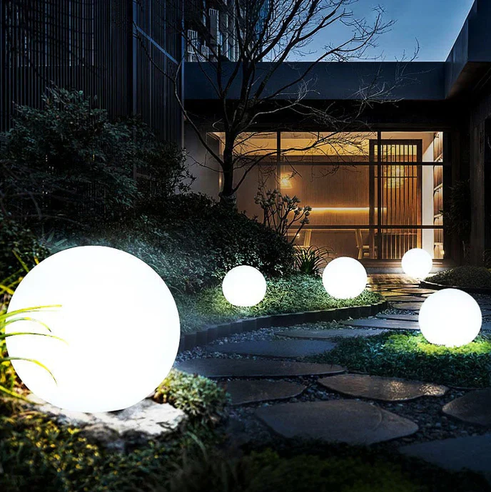 Leuchtende Kugel Gartenlampe