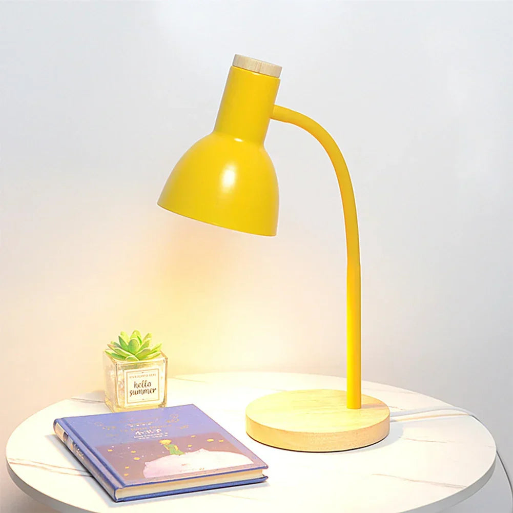 Garduru Schreibtischlampe | Skandinavisches Design | Holz & Eisen | Faltbar & Augenschonend