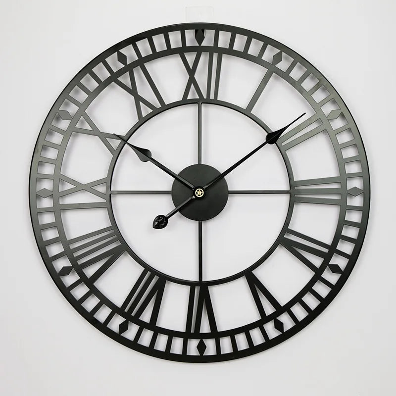 Garduru Charme | Stilvolle Metall-Wanduhr im Industriedesign