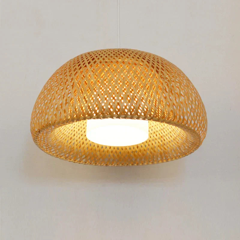 Luxora handgewebte Bambuspendelleuchte - umweltfreundliche Deckenlampe