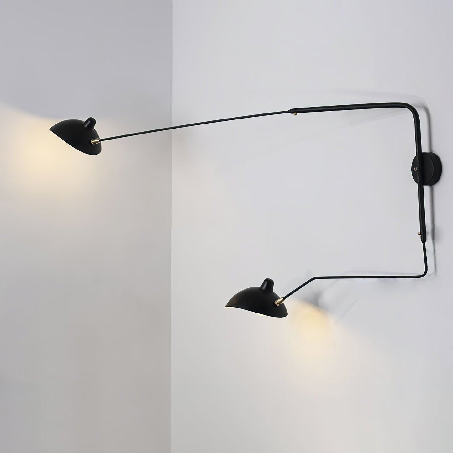 Garduru Mouille Einarmige Wandlampe – Ikonisches Design der 1950er Jahre mit verstellbarem Arm
