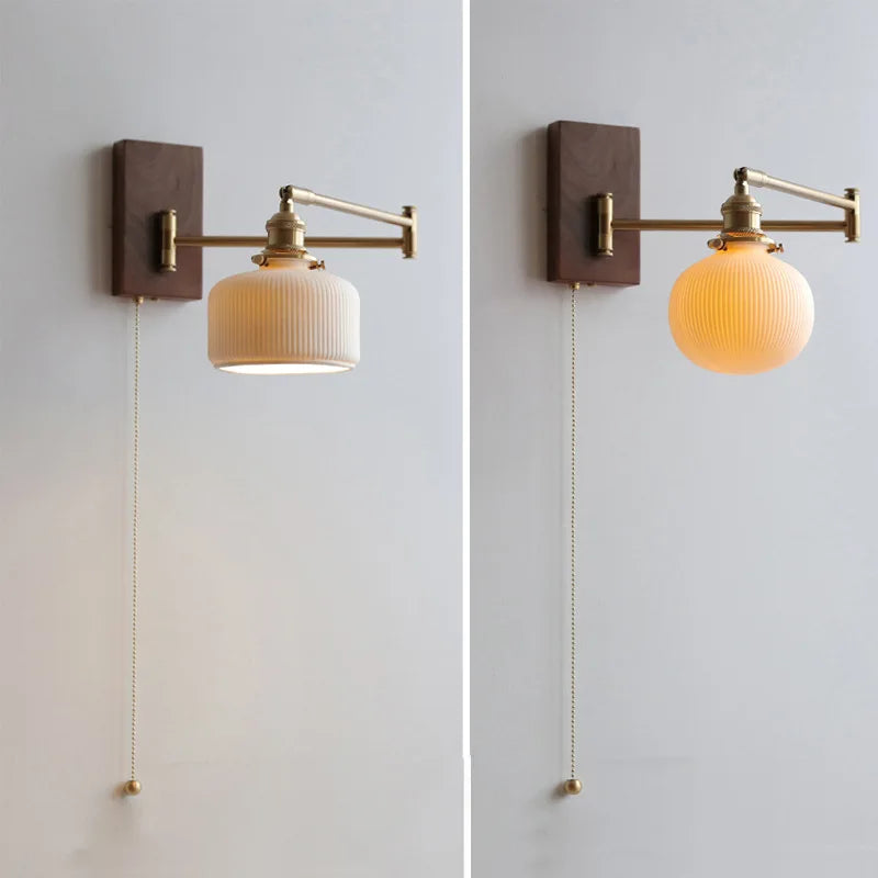 Wandleuchte aus Keramik und Holz – Modernes Design für zeitgenössisches Interieur