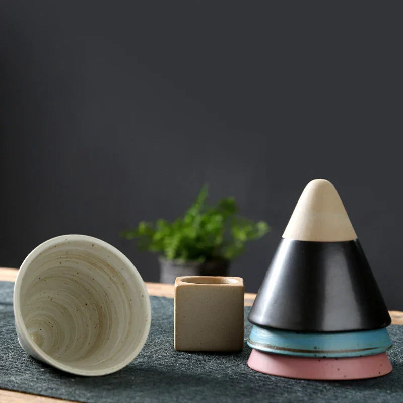 Royaleva Vintage Espresso Tassen - Handgefertigte Kegelform mit Keramikhalter