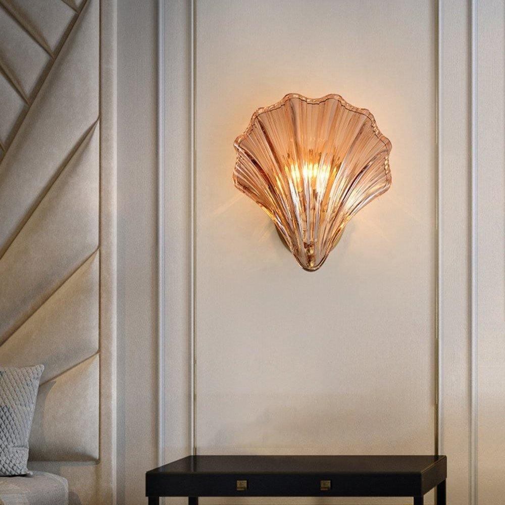 Garduru Wandleuchte – Elegante küsteninspiriertes Messing- und Glaswandlicht