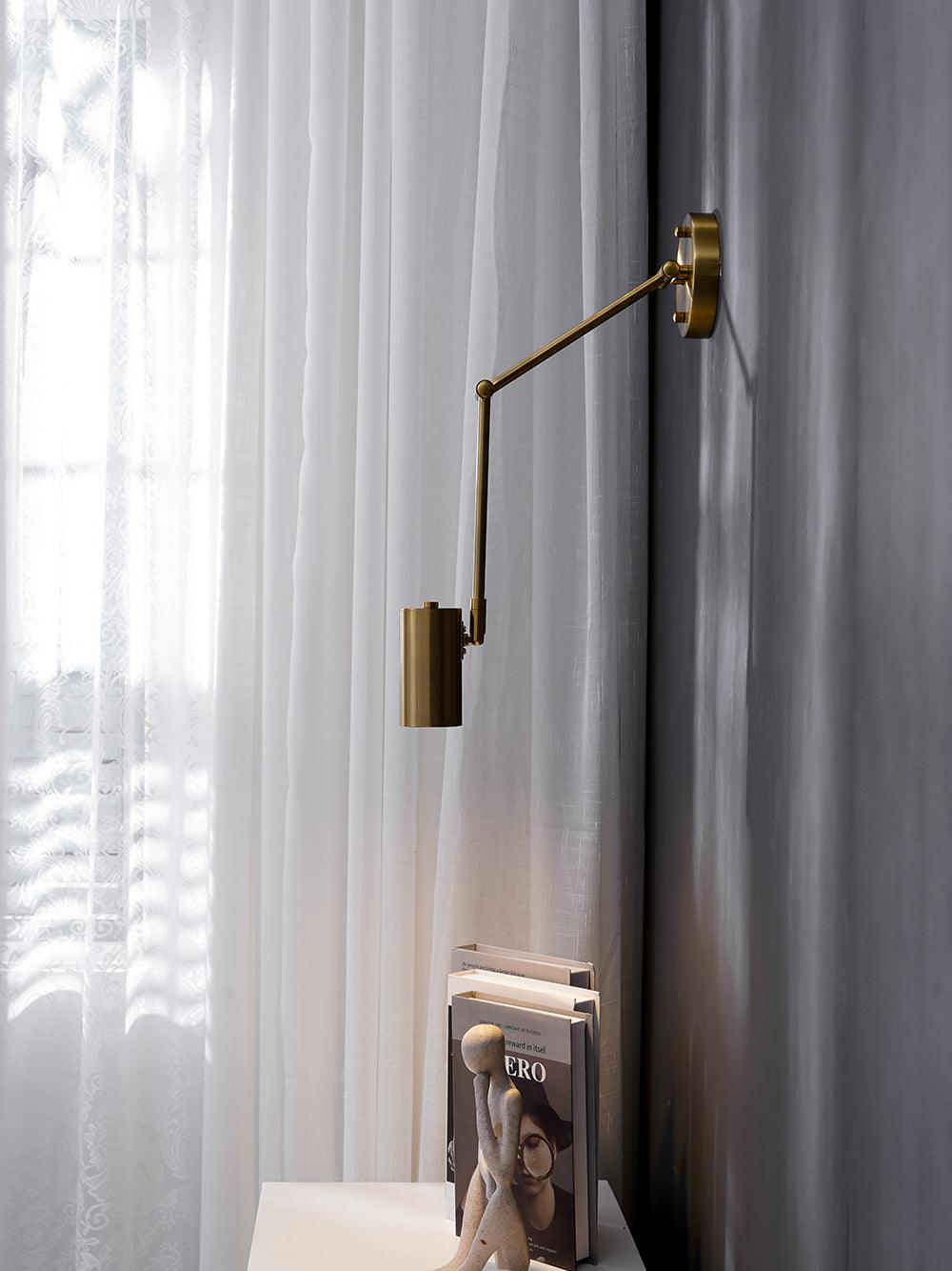 Moderne Wandleuchte aus Eisen mit integrierter LED - Elegantes und verstellbares Design