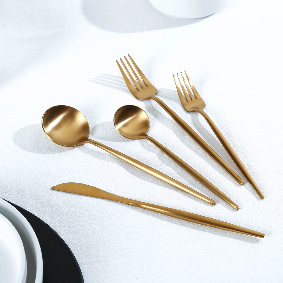 Garduru mattes Schwarz Besteckset – Designer-Silberbesteck