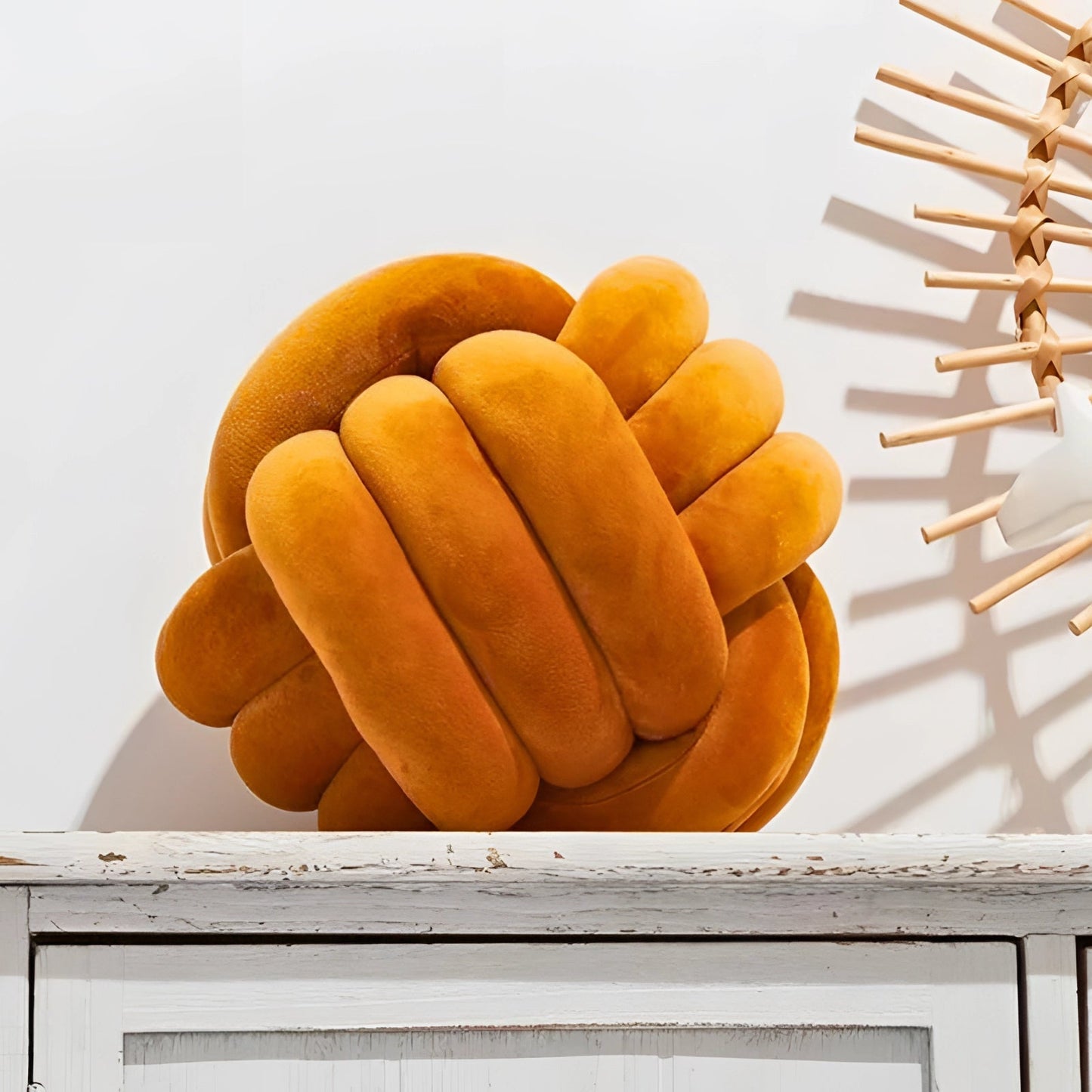 Garduru Samtkissen im Knotendesign – Stilvolle Dekoration
