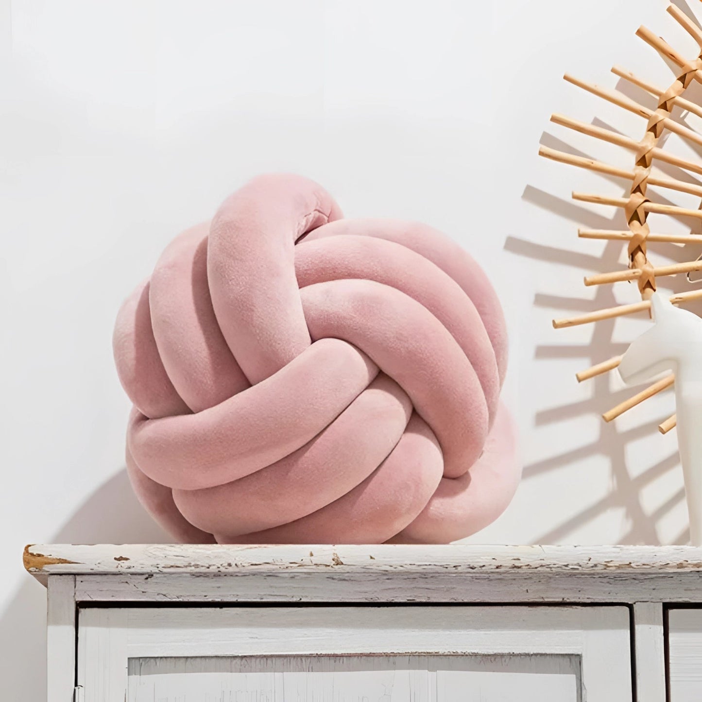Garduru Samtkissen im Knotendesign – Stilvolle Dekoration