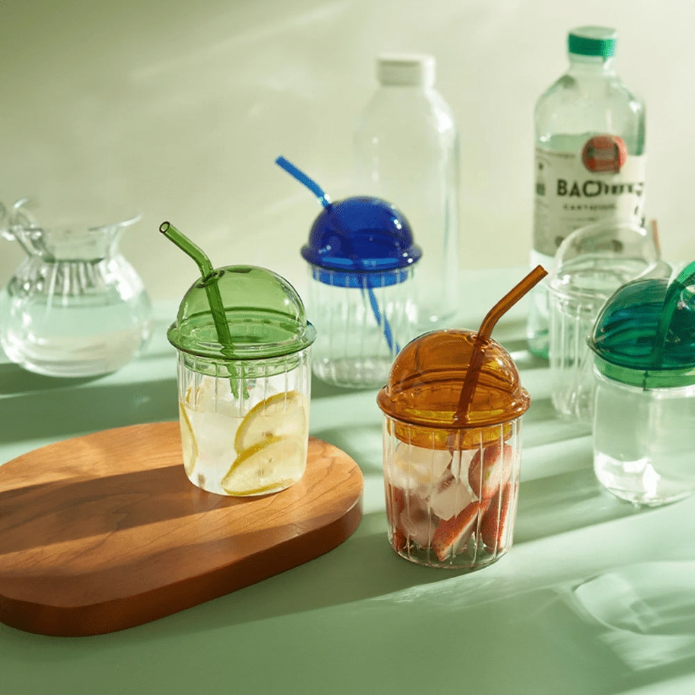 Vintage-grünes Glas-Glas mit Deckel und Strohhalm-EcoGlass™