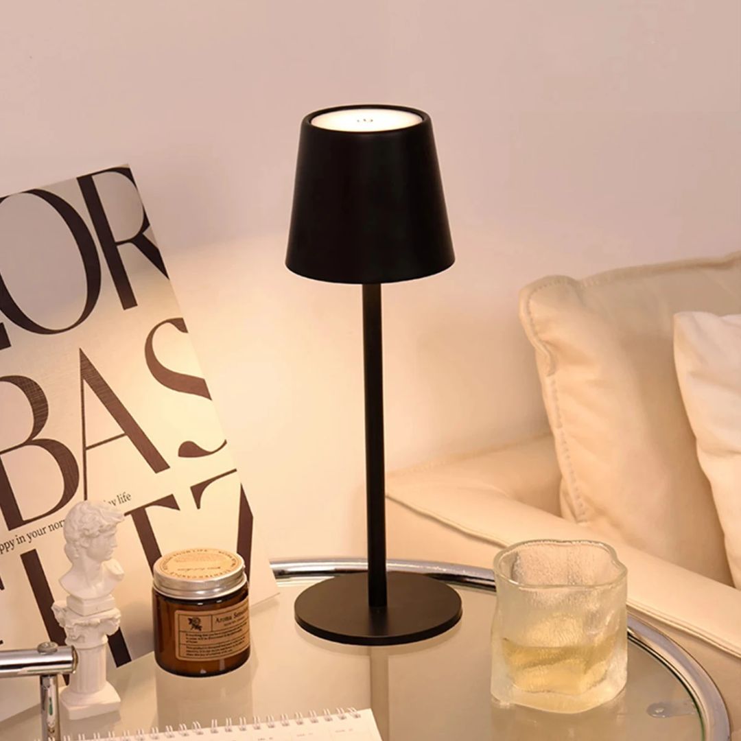 Caroline Wiederaufladbare USB LED Schreibtischlampe