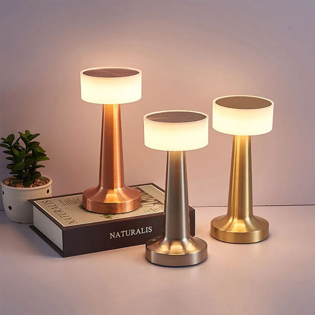 Faith Retro Stehlampe