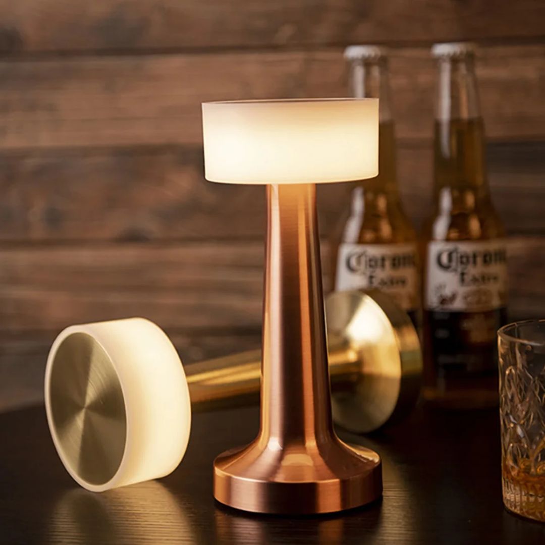 Faith Retro Stehlampe