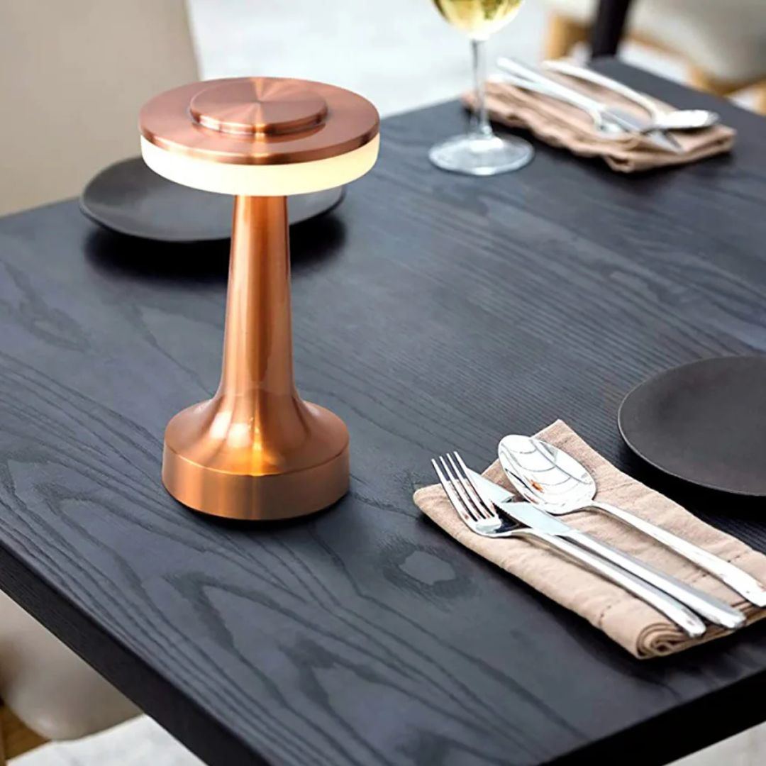 Faith Retro Stehlampe
