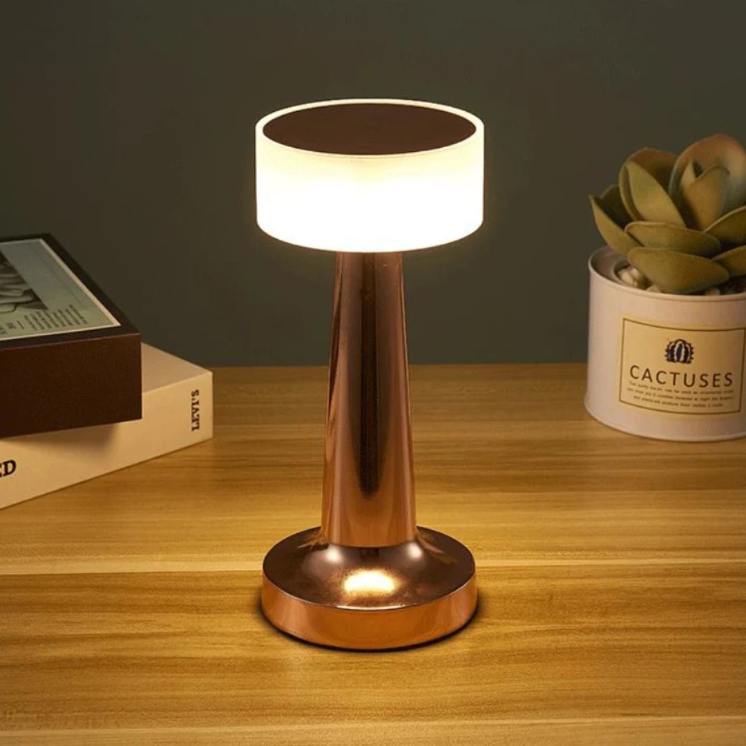 Faith Retro Stehlampe