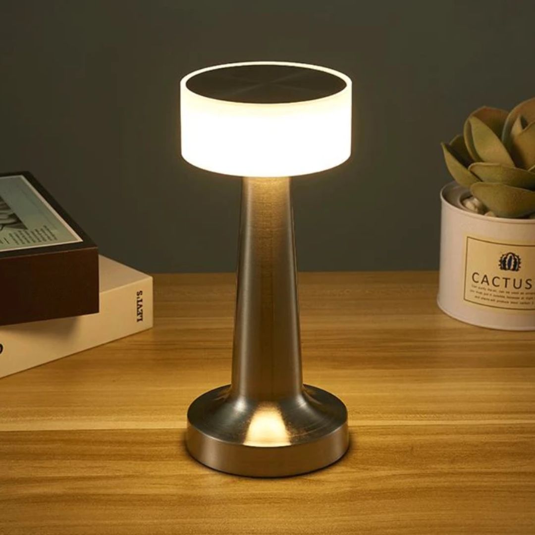 Faith Retro Stehlampe
