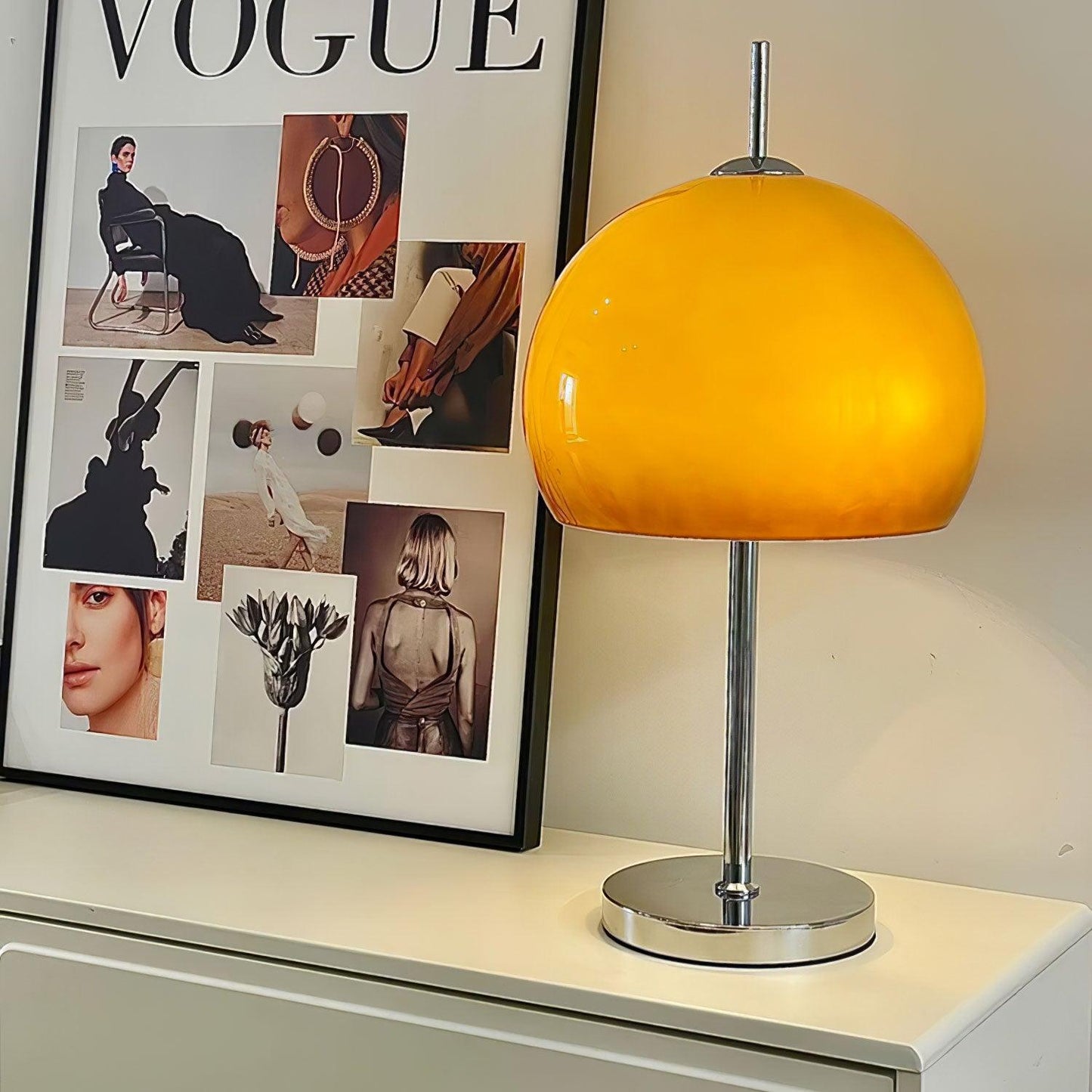 Tischlampe Pilz Bauhaus – Modernes Design mit Amberglas-Schirm