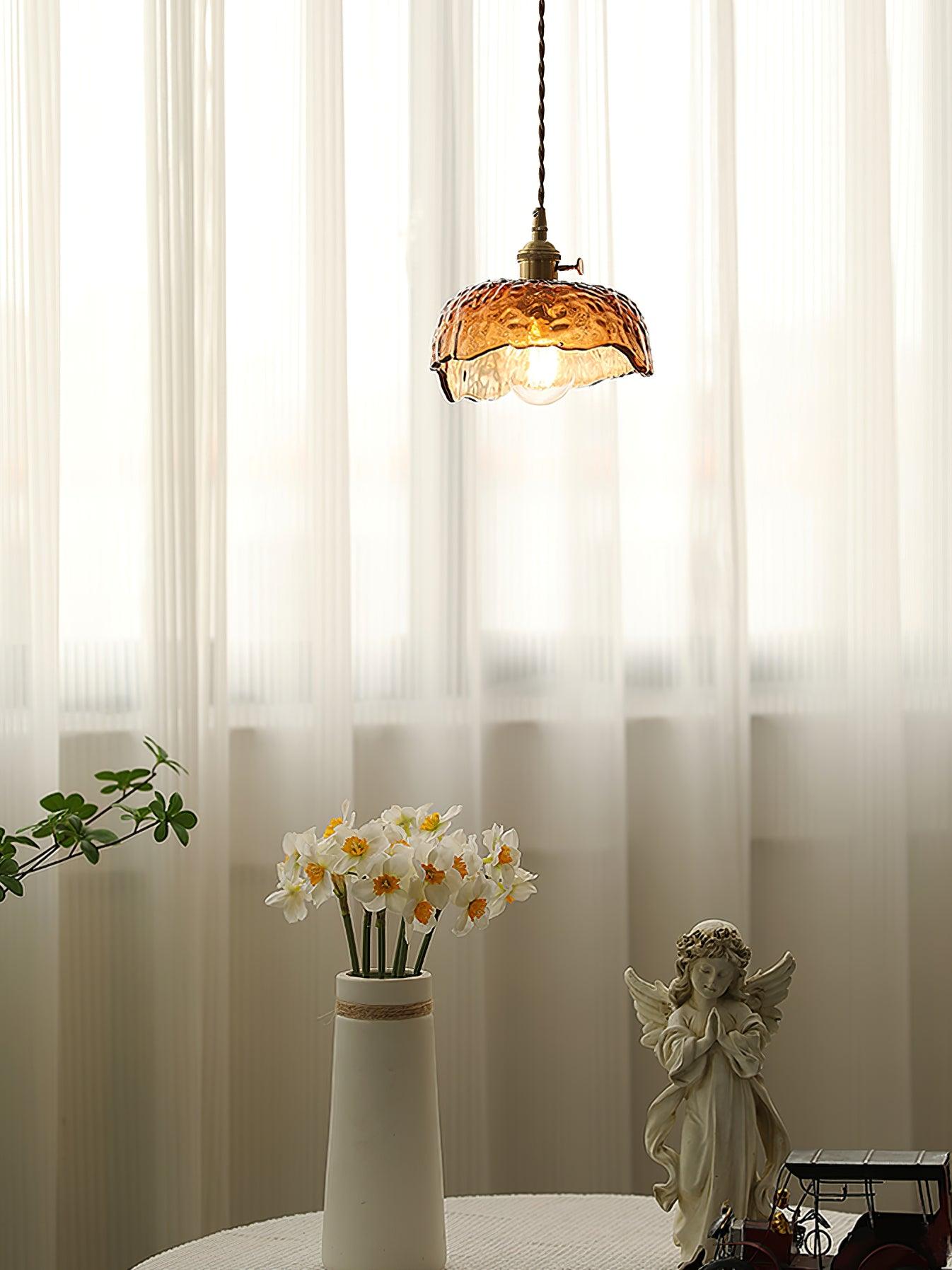 Garduru Braune Glas Pendelleuchte – Klassische Messing- und Metall-Deckenlampe