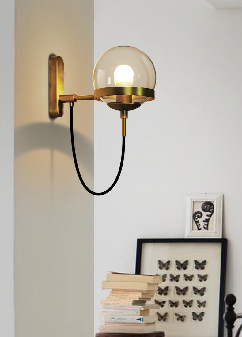 Wandlampe – Elegantes Design mit Glasglobus – Hardwired Installation