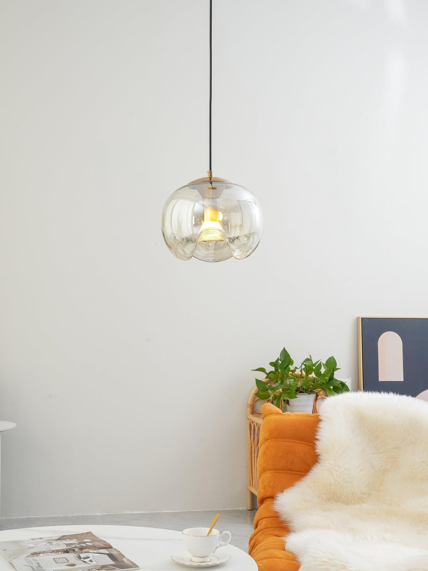 Garduru Pendelleuchte – Elegante von der Natur inspirierte LED-Deckenleuchte