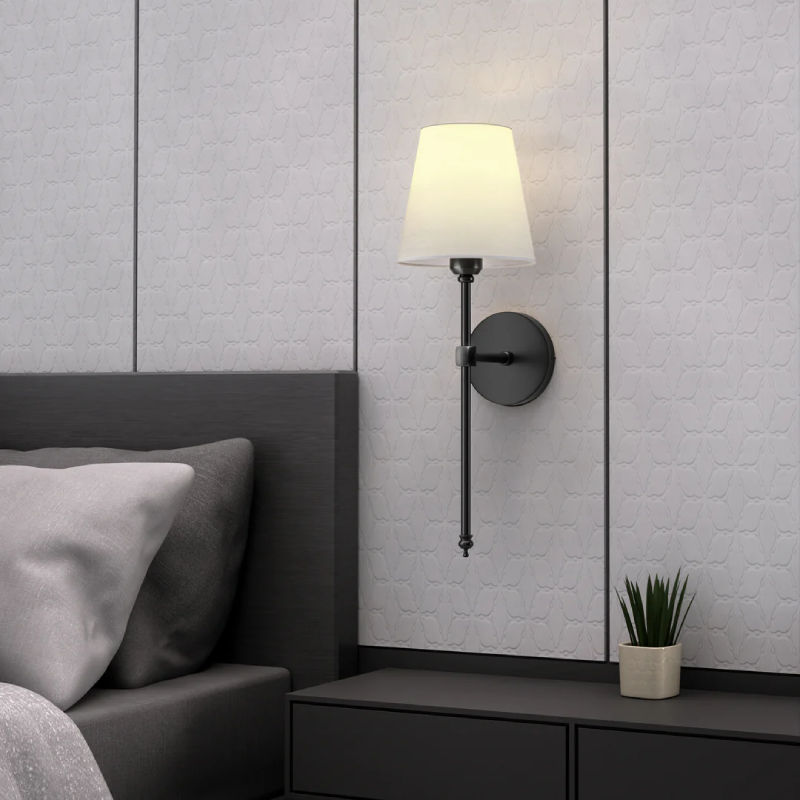 Garduru – Elegante kabellose Wandleuchte mit Schwarz- und Gold-Finish