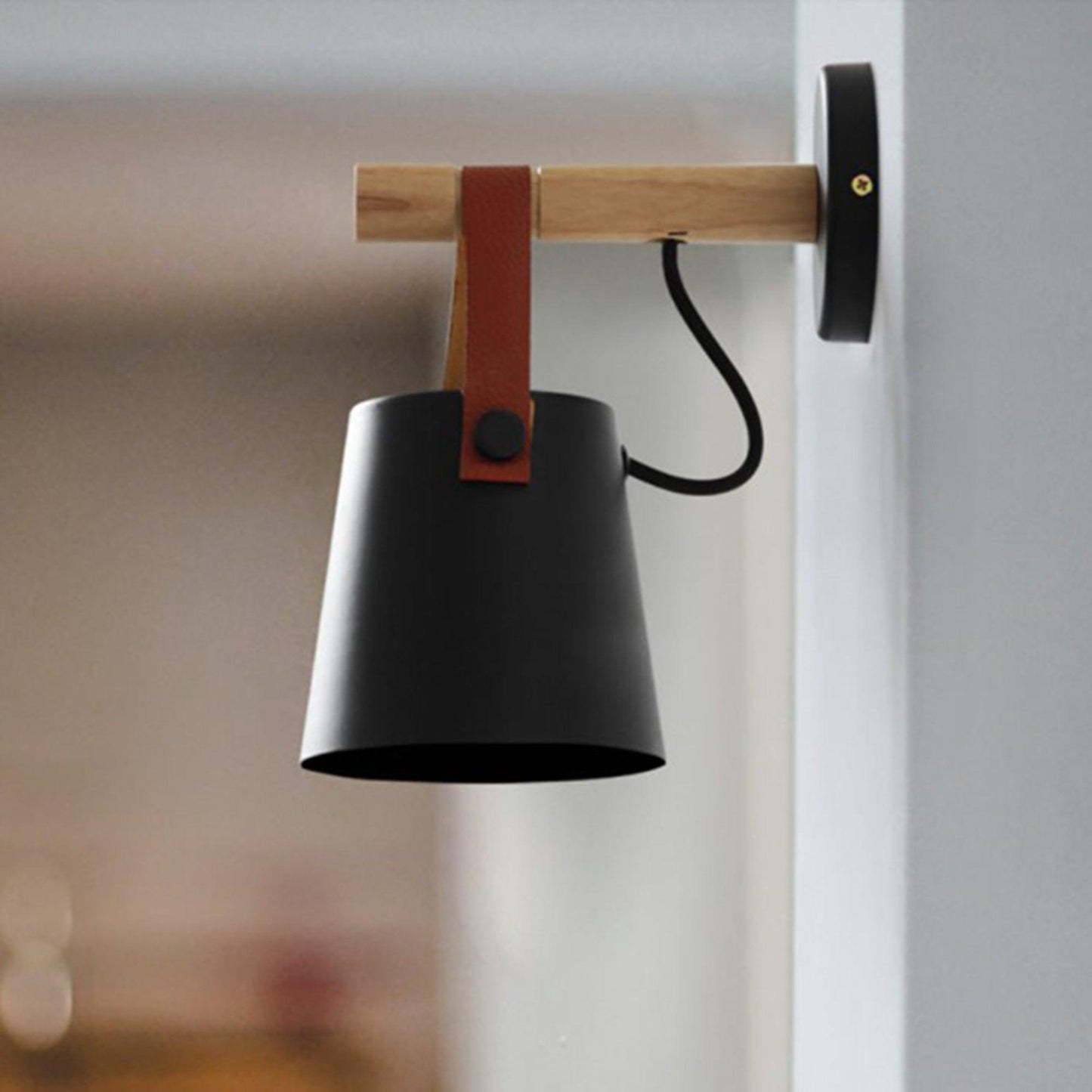 Skandinavische Wandleuchte aus Holz und Leder – Elegantes Design mit effizientem LED-Licht
