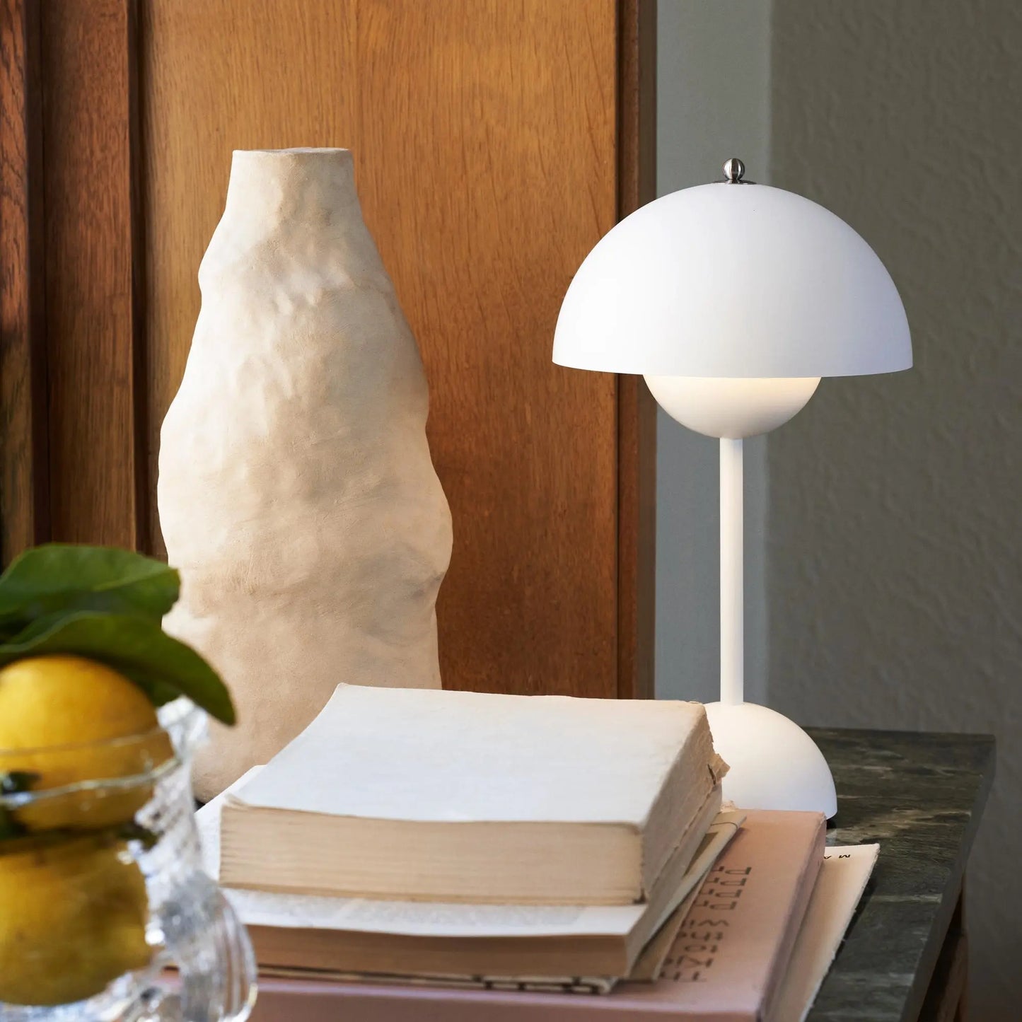 LUNARGLOW – LED-TISCHLAMPE FÜR GEMÜTLICHE ATMOSPHÄRE