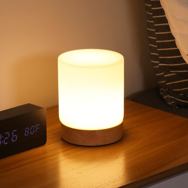 LichtKreis - Elegante Mini-Tischleuchte mit Touch-Funktion für Rundum-Beleuchtung beim Lesen und Nachts