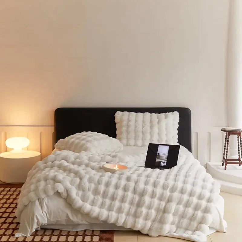 Garduru Velvet-Decke für ultimativen Komfort und Wärme