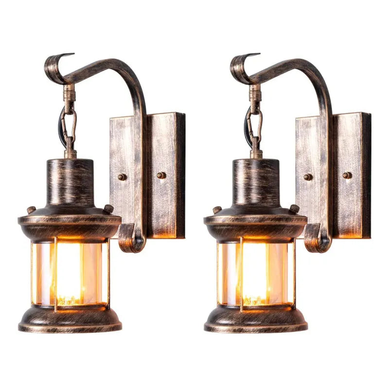 Wandleuchte mit vintage Glas-Schirm Design