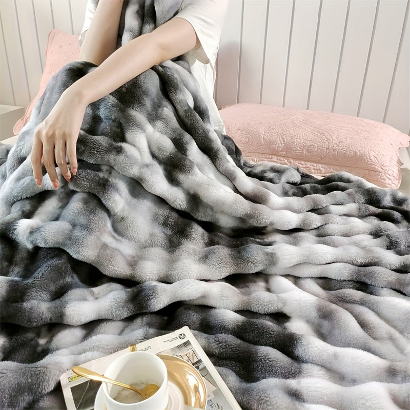 Faux Fur Decke für luxuriösen Komfort und Wärme zu Hause oder im Büro