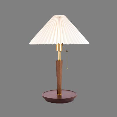 Garduru Faltbare Holz Tischlampe – Zeitlose Eleganz mit warmem Licht