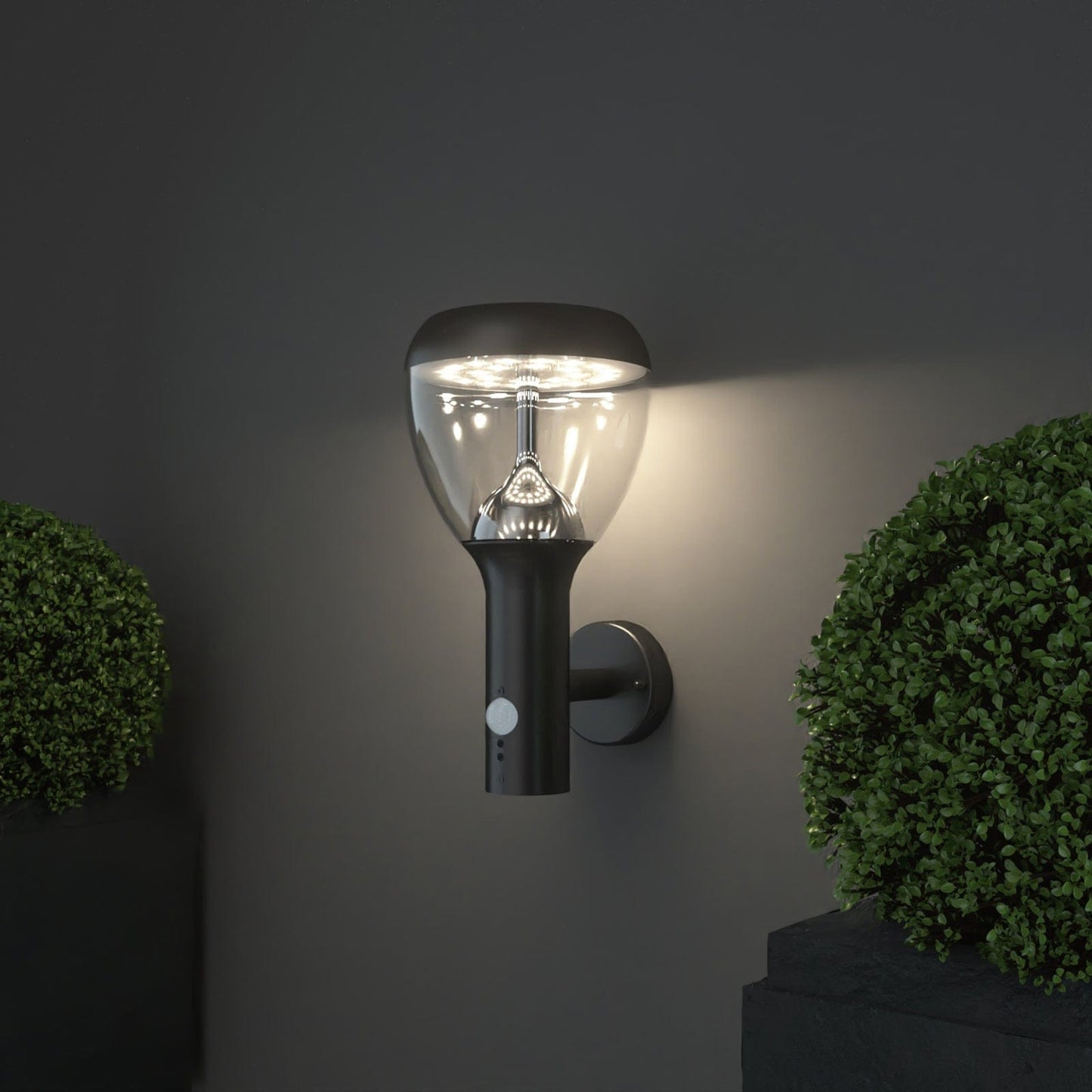 Solar Wandleuchte Außen mit Bewegungsmelder und 600 Lumen Beleuchtung
