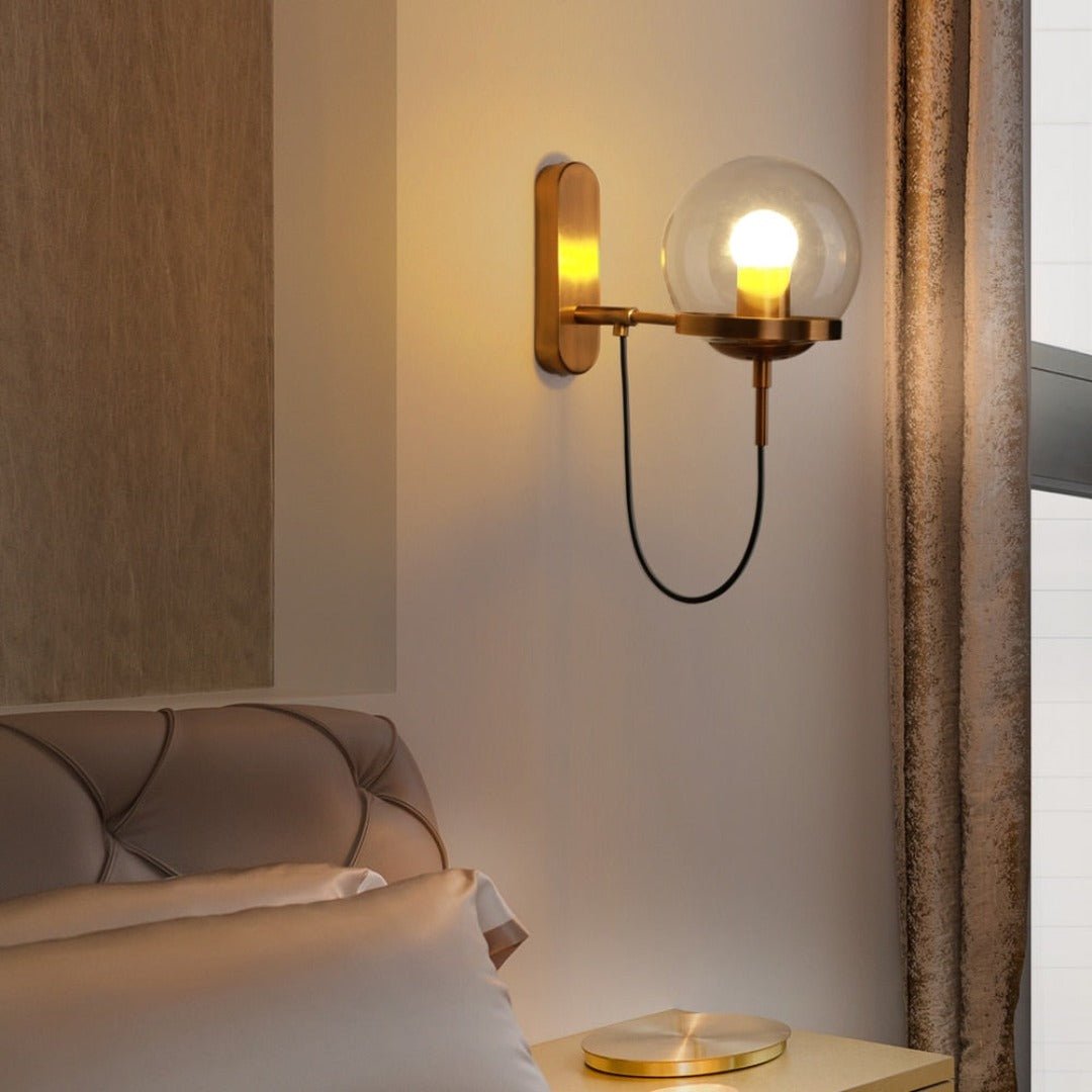 Industrielle Boke Wandlampe mit verstellbarem Arm und Glasschirm - Gold