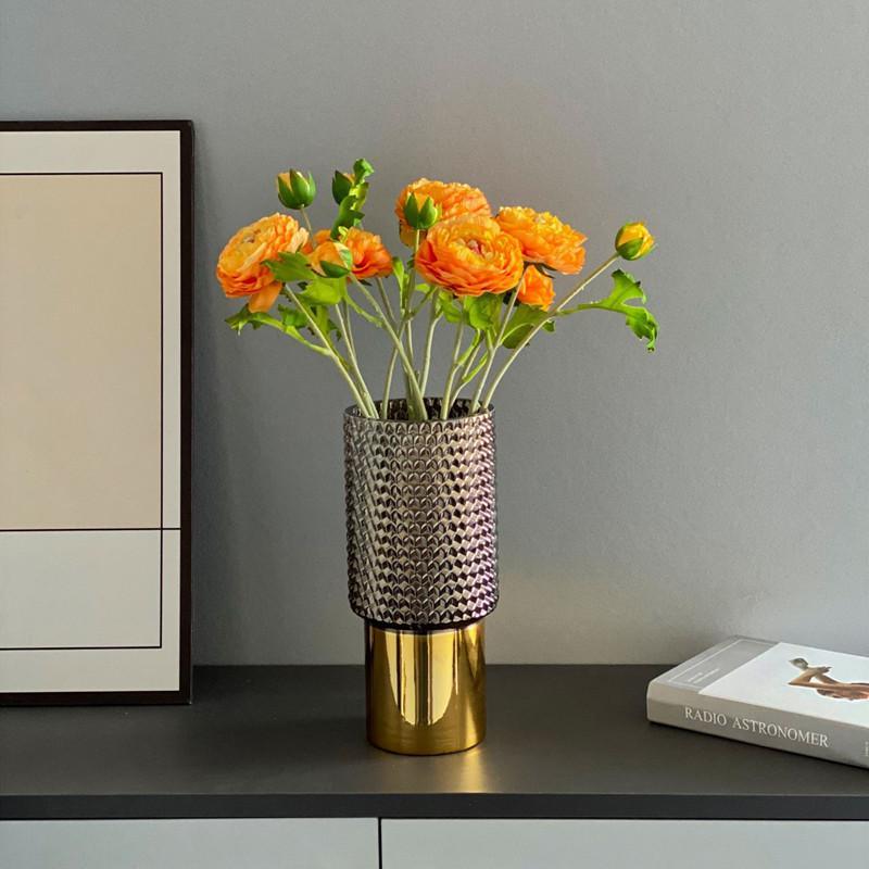Garduru – Minimalistische Keramikvase für moderne Eleganz