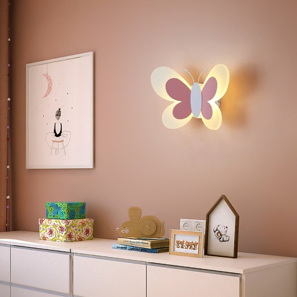 Schmetterlingsförmige Wandleuchte für Kinder | ButterflyGlow