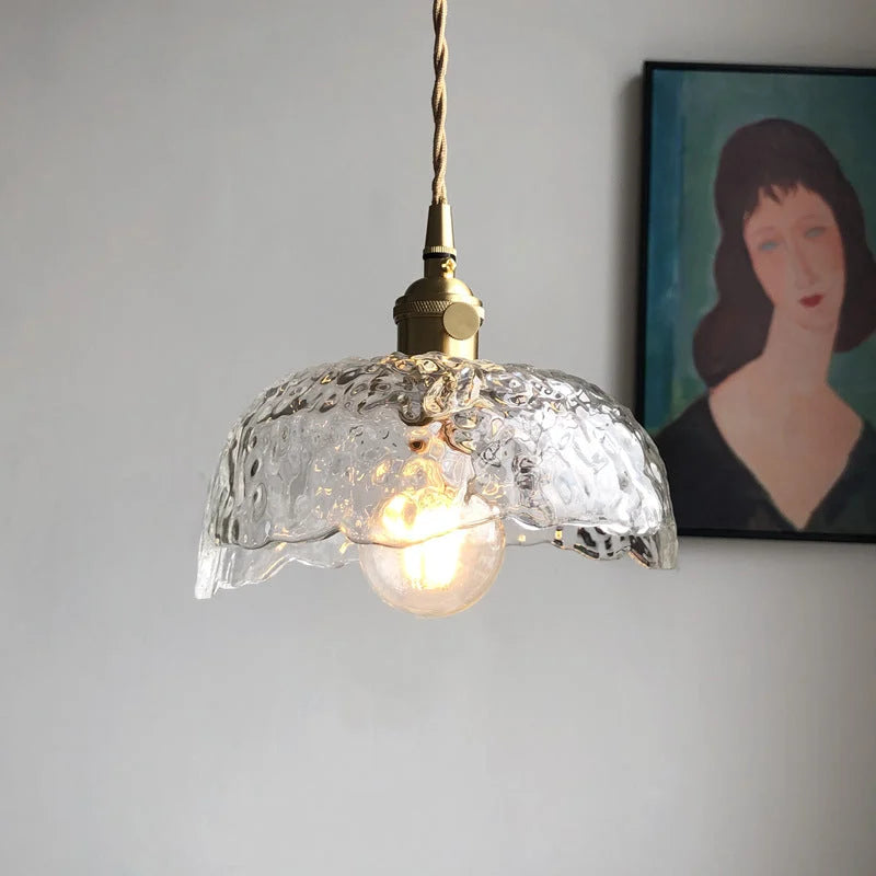 Hängende Lampe aus Glas und Messing – Moderne und elegante Beleuchtung für jedes Interieur