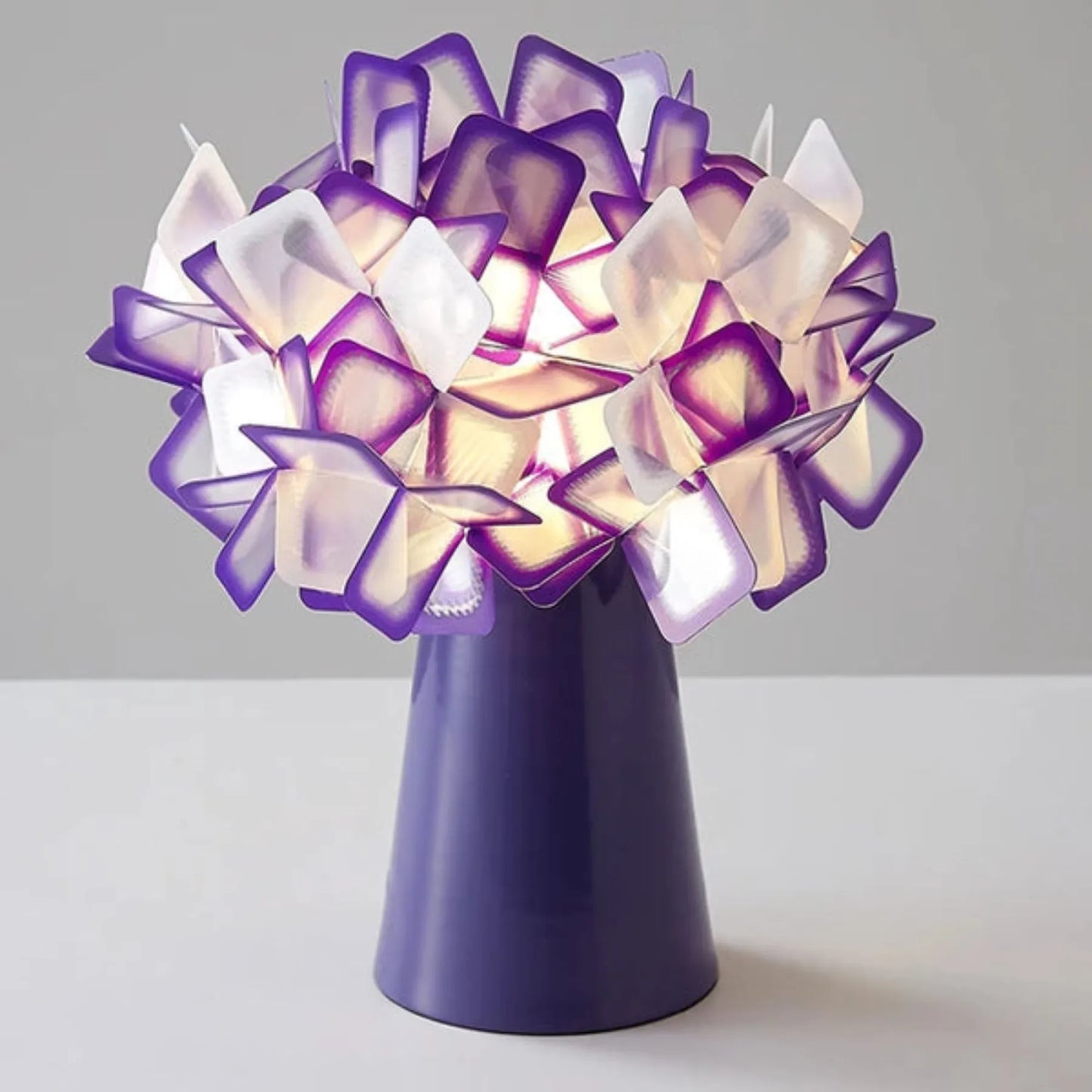Dekorative Tischlampe Metall | LuxeLight