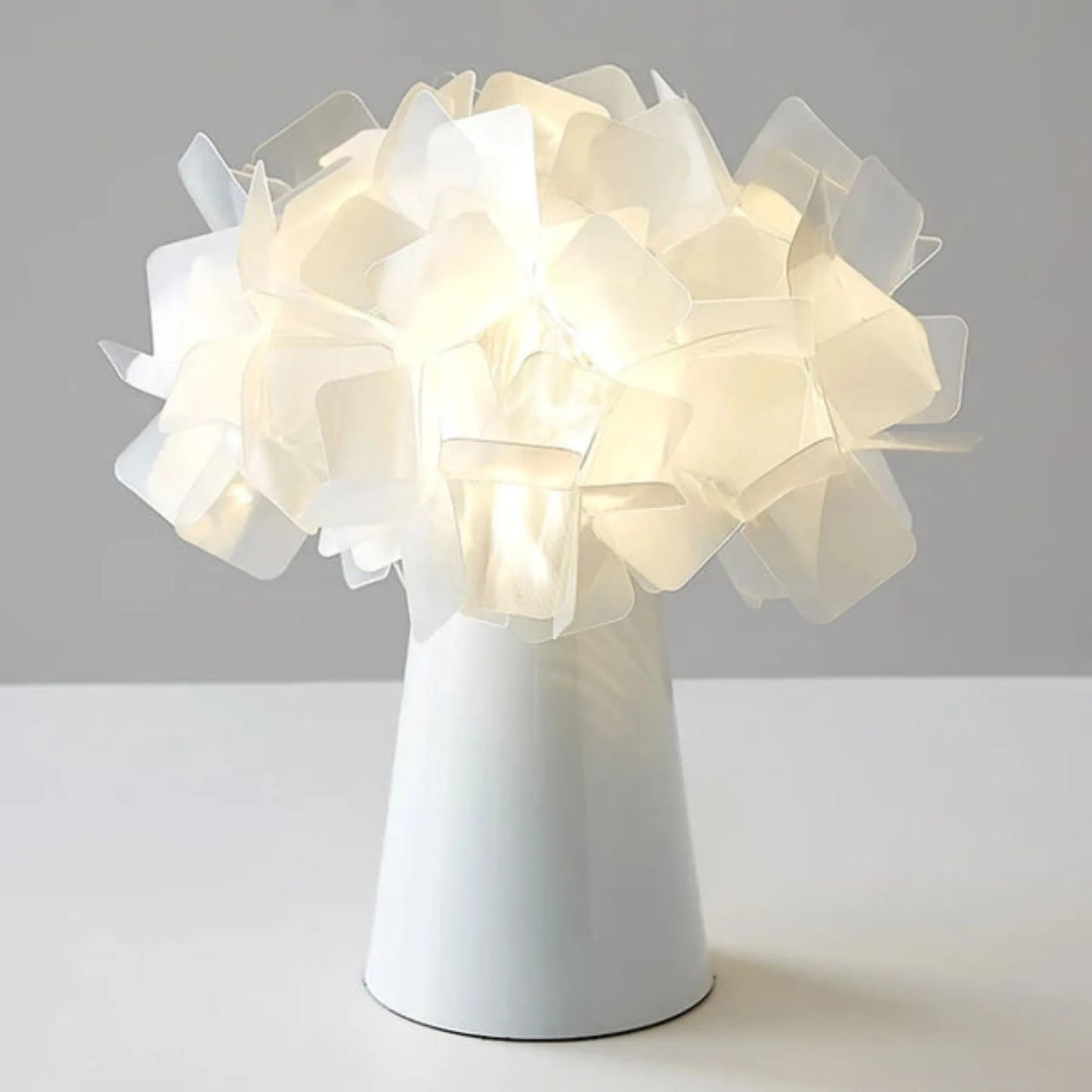 Dekorative Tischlampe Metall | LuxeLight