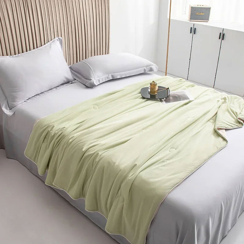 Luxora Luxus Kühlende Decke - Atmungsaktiv & Temperaturregulierend