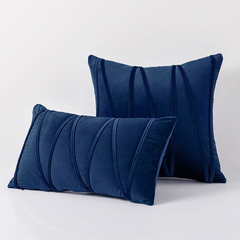 VelvaLuxe – Luxus Dekokissen mit weichem Samtbezug und elegantem Design