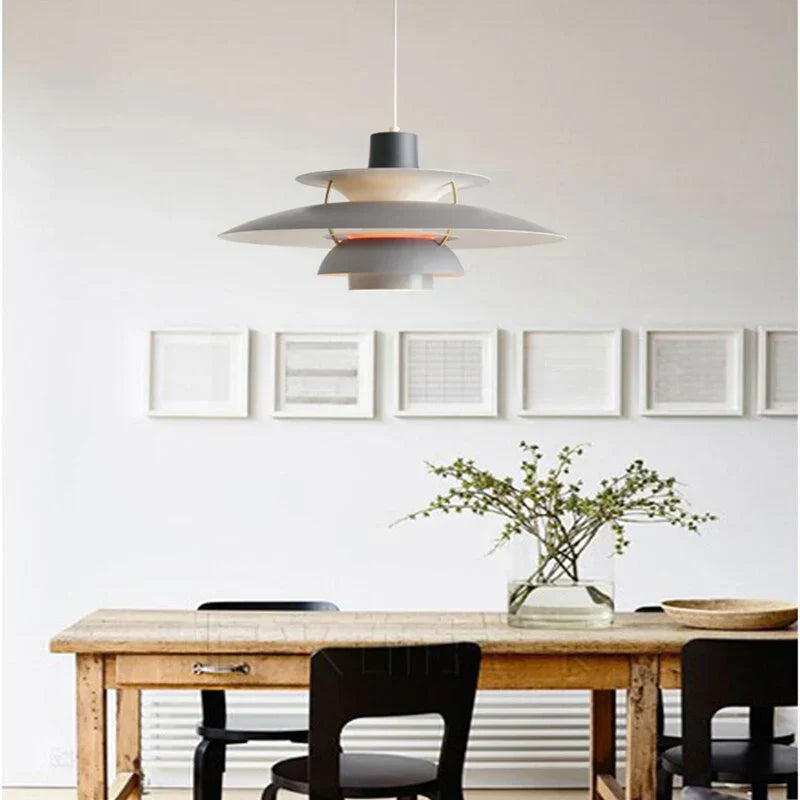 LED Hängeleuchte Morandi – Modernes Design aus farbigem Metall