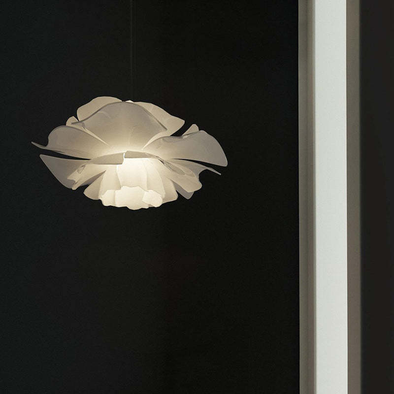 Suspension Bella Fleur - Moderne Lampe aus Metall und Acryl, Florales Design