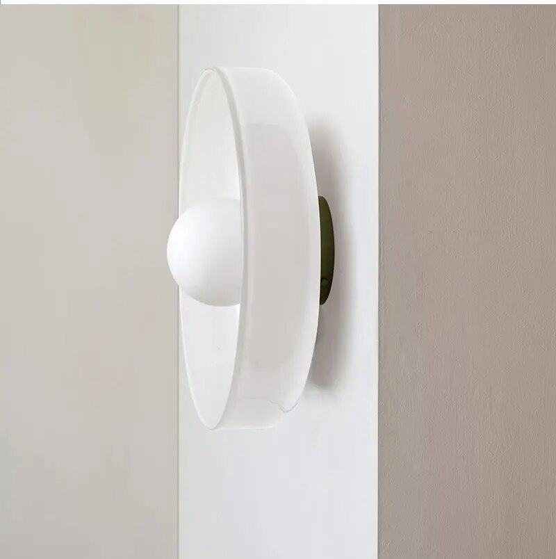Garduru CEILING LIGHT – Skandinavische Deckenlampe aus Glas für warmes & minimalistisches Wohnambiente